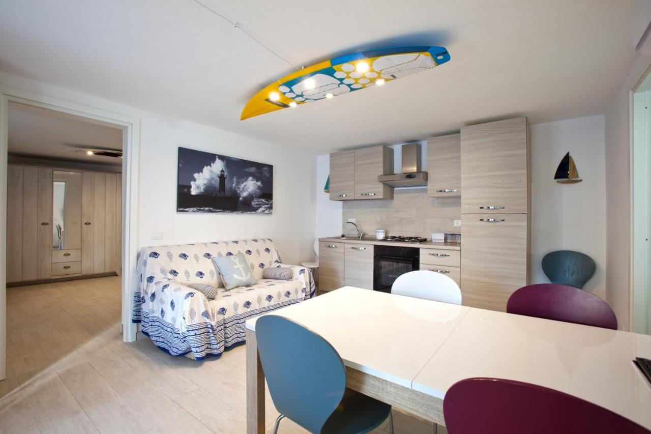 Surf And Windsurfer House Anzio Apartment ภายนอก รูปภาพ